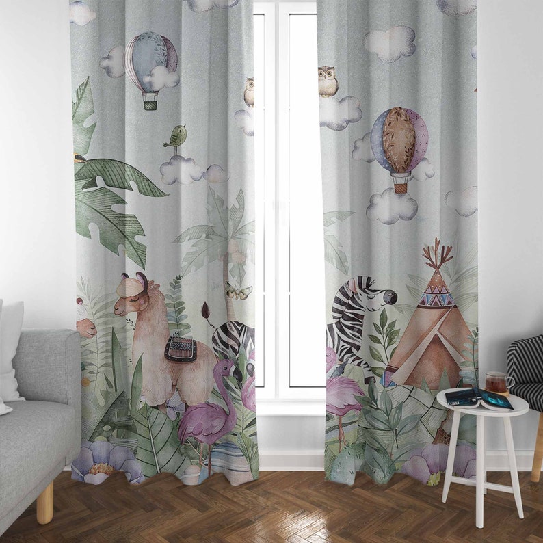 Safari Animals Party Nursery C - огляд і ціна Blackout Curtain Nursery