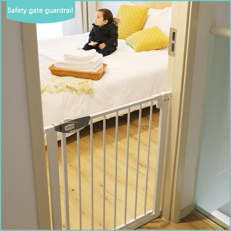 Children Safety Door Guardrail - огляд і ціна Baby Gate Extra Wide